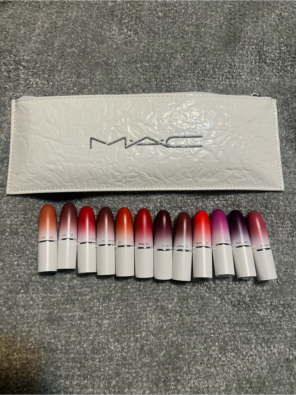 MAC Mini Lipstick Kit with Bag
